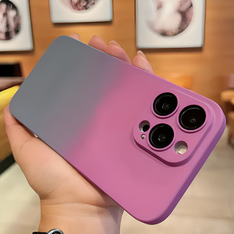 جراب بتصميم مميز بألوان مدمجه تضفي لمسة جمالية وأنيقة إلى هاتف iPhone 12 Pro Max