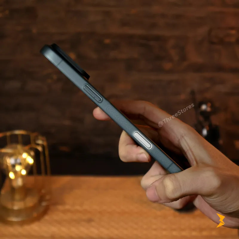 AirSlim Silicone Case iPhone 17 Pro