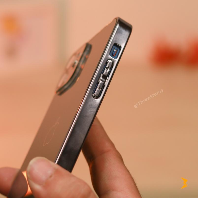 Astiya Basic Classy Tempered Glass Case iPhone 12