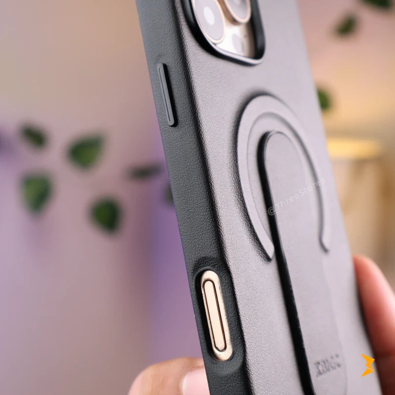 Bigc Leather Strip Case iPhone 16 Pro Max