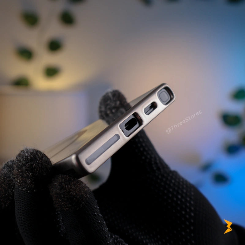 Calix Metal Stand Camera Case Samsung S25 Ultra - Three