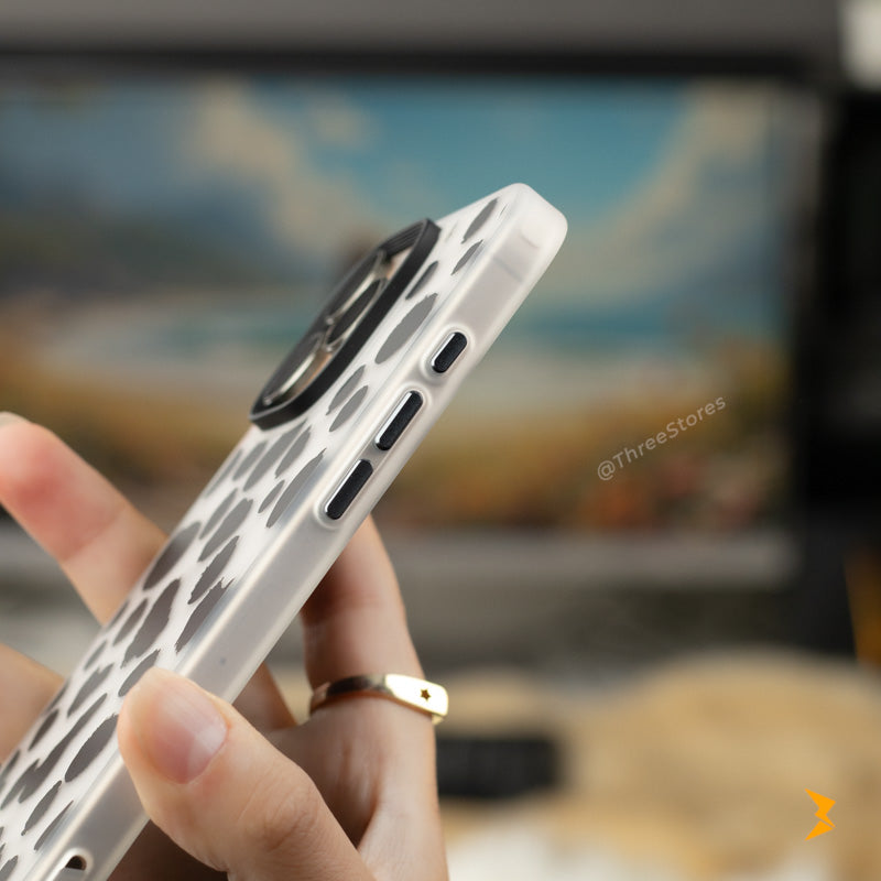 Dalmatians Transparent Case iPhone 16 Pro Max