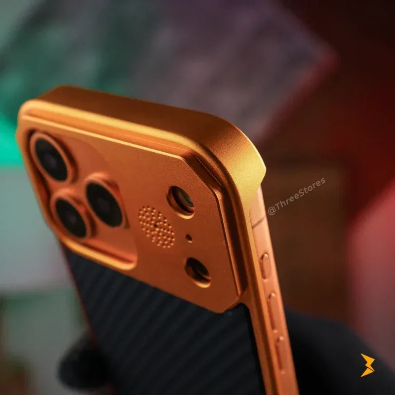 Fanshi Carbon Back Magsafe Case iPhone 17 Pro Max - Three