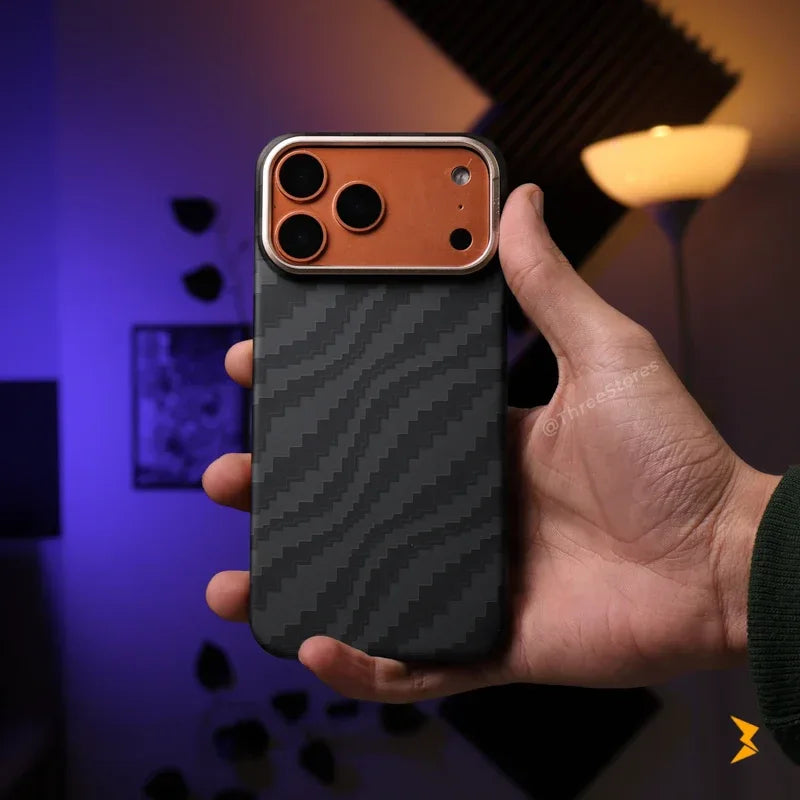 KVZV Carbon Texture Protective Case iPhone 17 Pro Max - Three