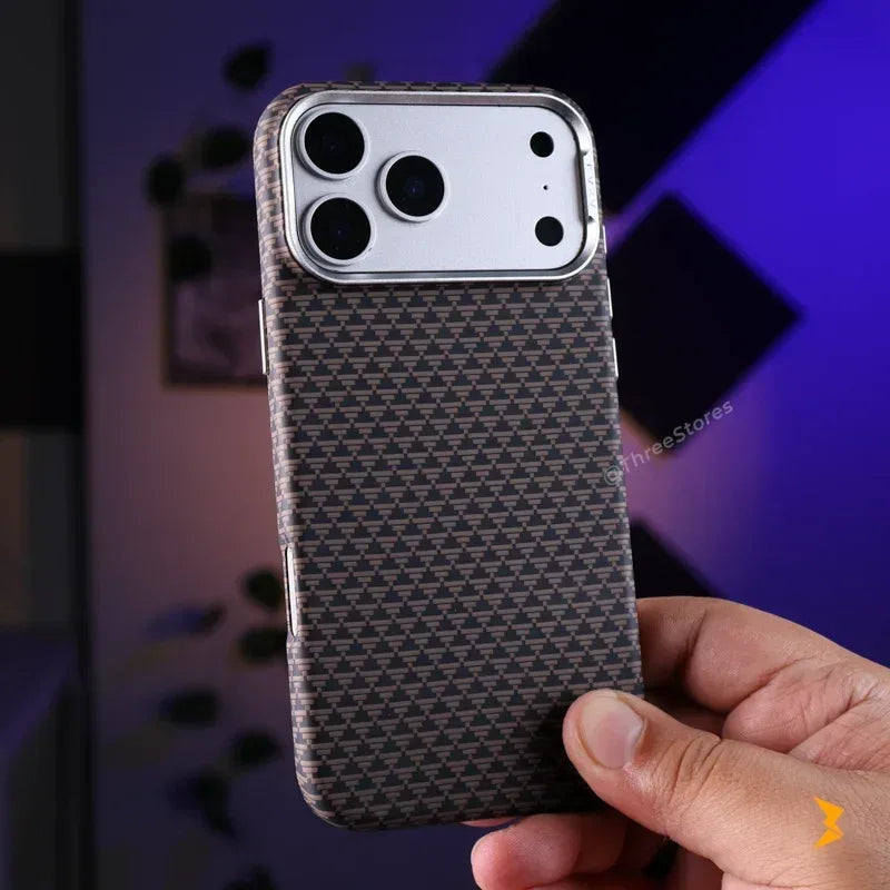 KVZV Delta Carbon Case iPhone 17 Pro Max - Three