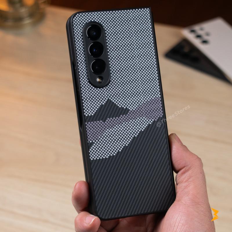 Pixels Carbon Case Samsung Z Fold 3