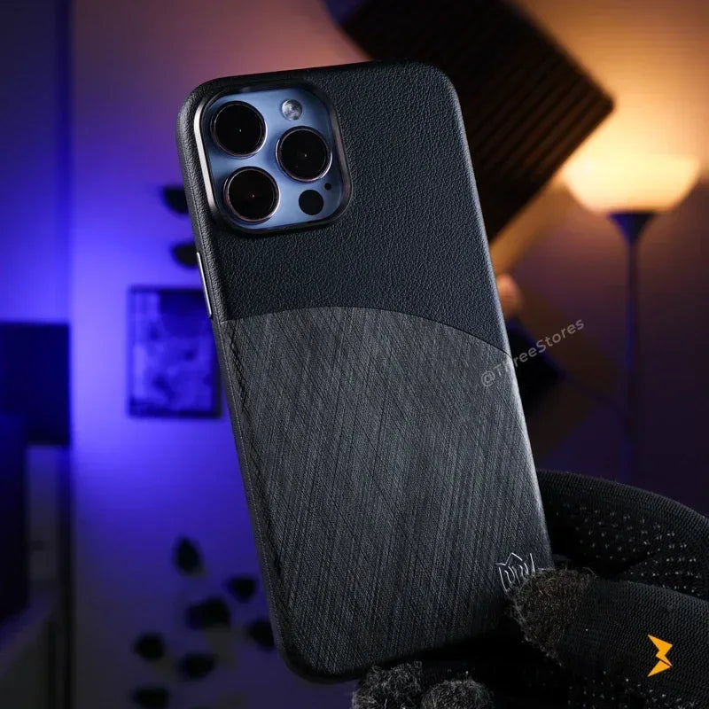 Profile Scratched Case iPhone 15 Pro Max - Three