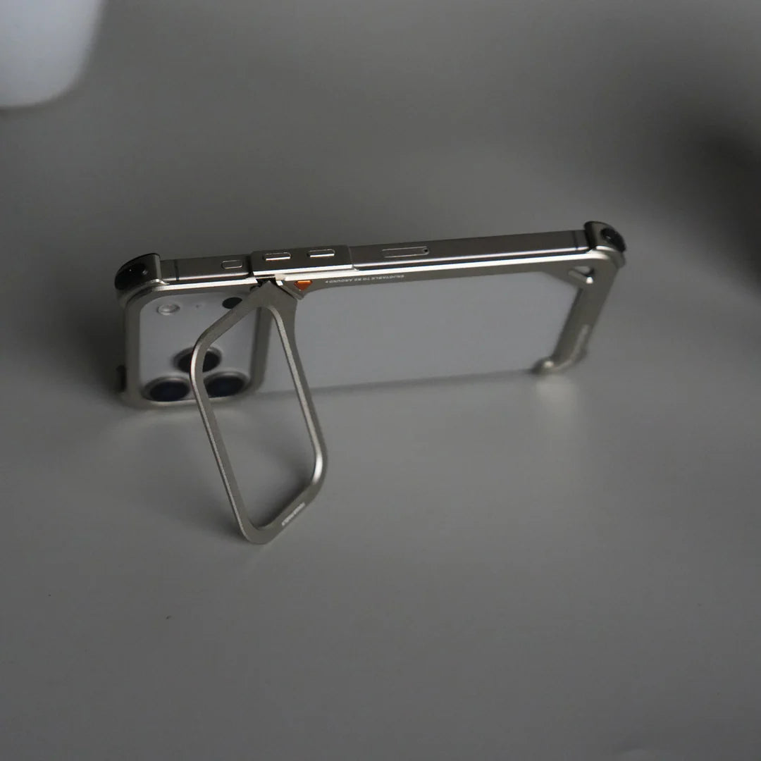 Quantyx Metal Frame Stand Case iPhone 17 Pro Max