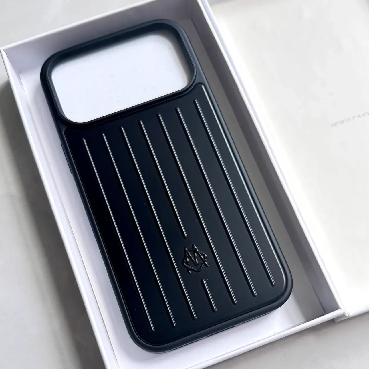 Rimowa Aluminium Case iPhone 17 Pro Max - Three