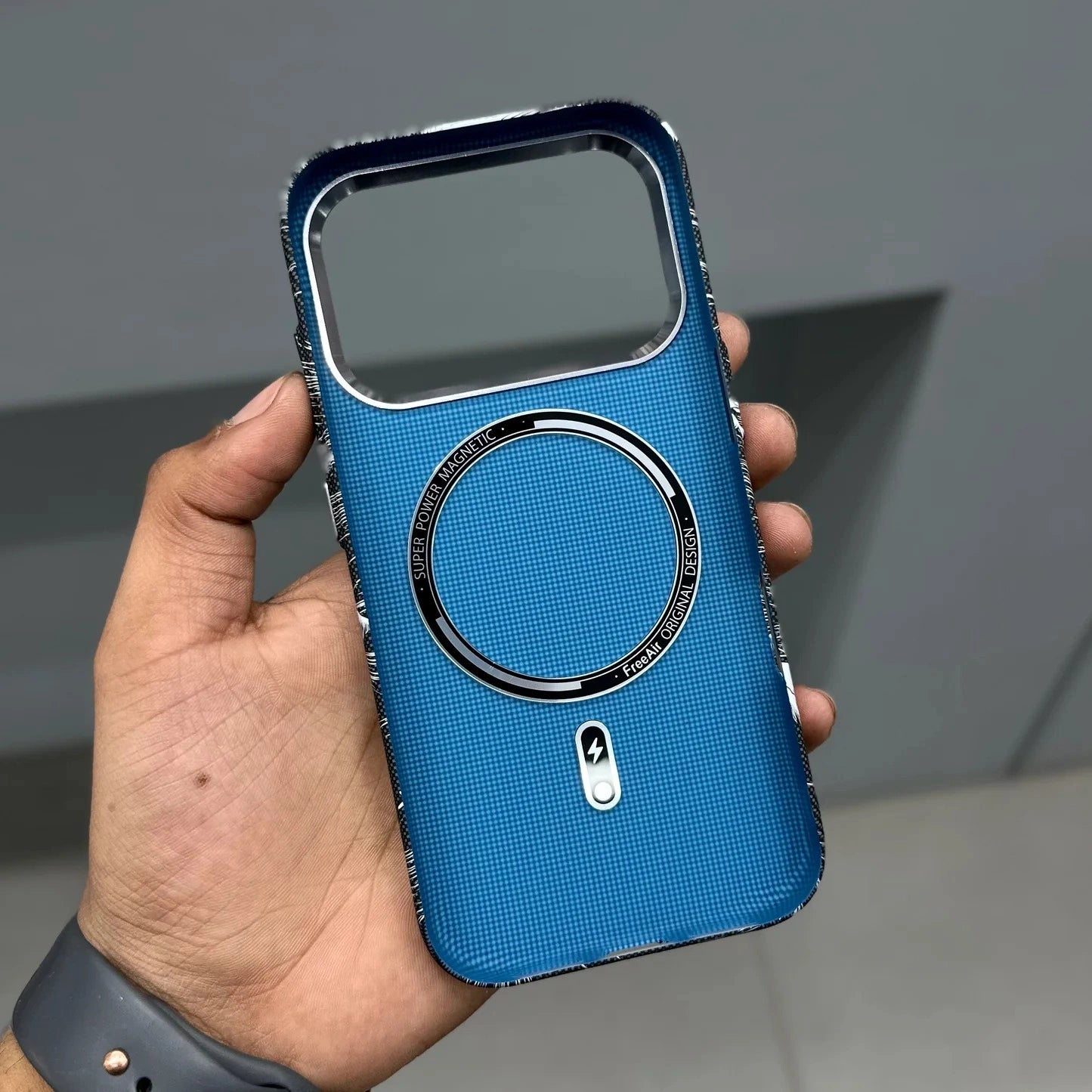 River Wave Magsafe Case iPhone 17 Pro Max