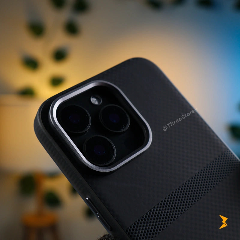 Sova Square Case iPhone 16 Pro Max - Three