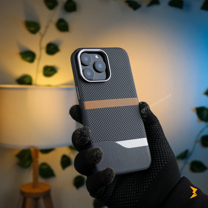 Sova Square Case iPhone 16 Pro Max - Three