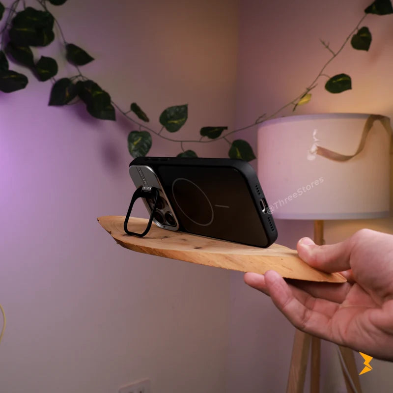 Storm Cam Stand Magsafe Case iPhone 15 Pro Max