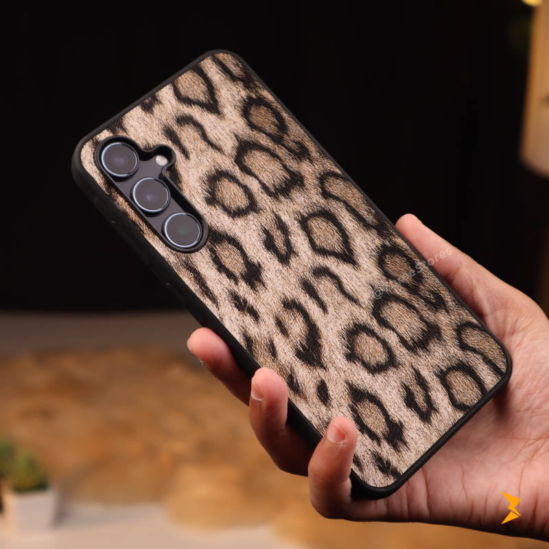 Tiger Sibling Case Samsung A15