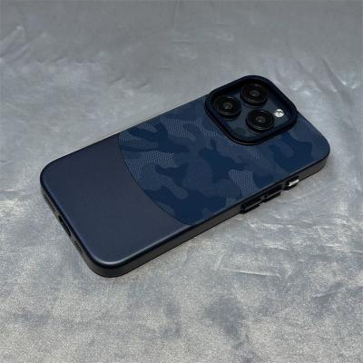 Two Tone Camouflage Case iPhone 16 Pro