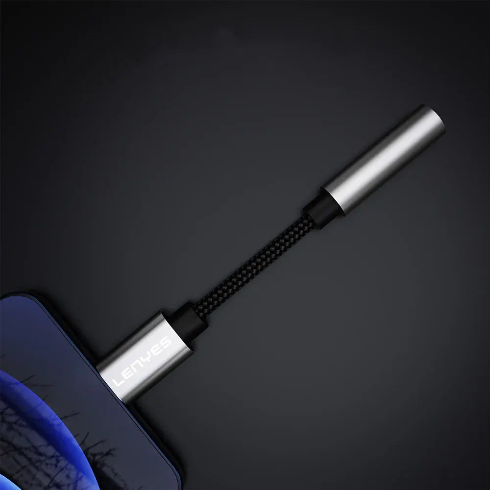 Lenyes Type-C to 3.5mm 3-in-1 Audio Adapter AX105