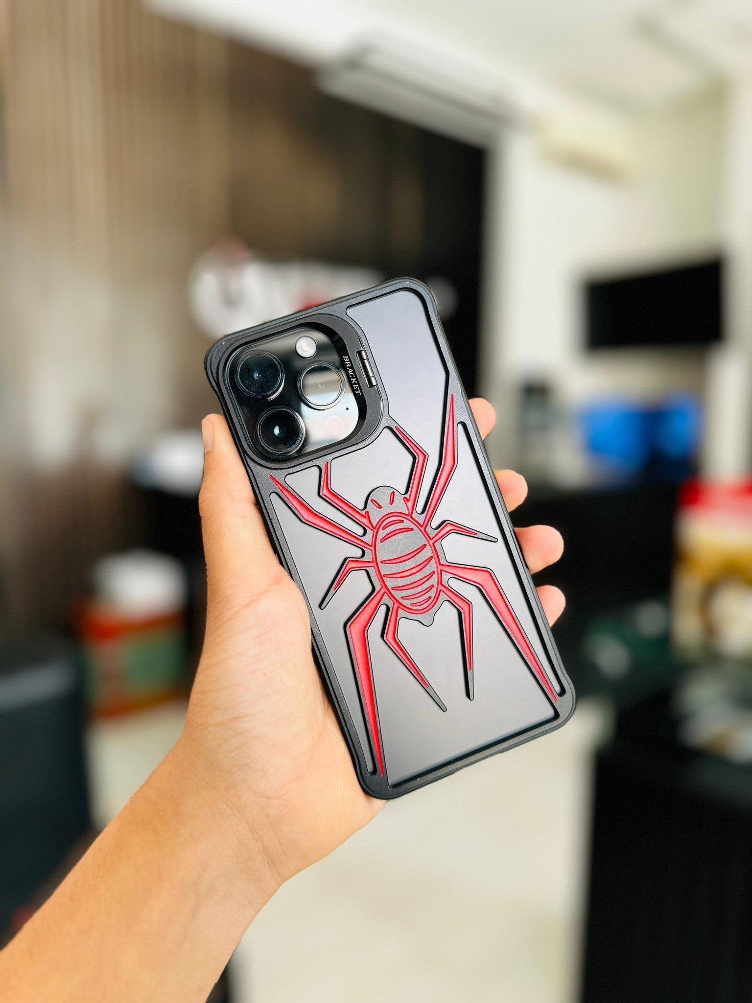 Spider Metal Case iPhone 15 Pro Max