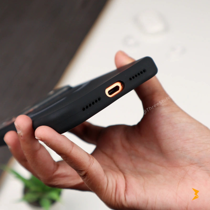 Viora Silicone Camera Protection Magsafe Case iPhone 17 Pro Max