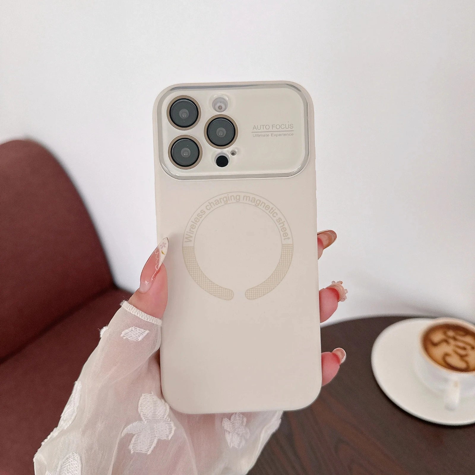 Viora Silicone Camera Protection Magsafe Case iPhone 14 Pro Max