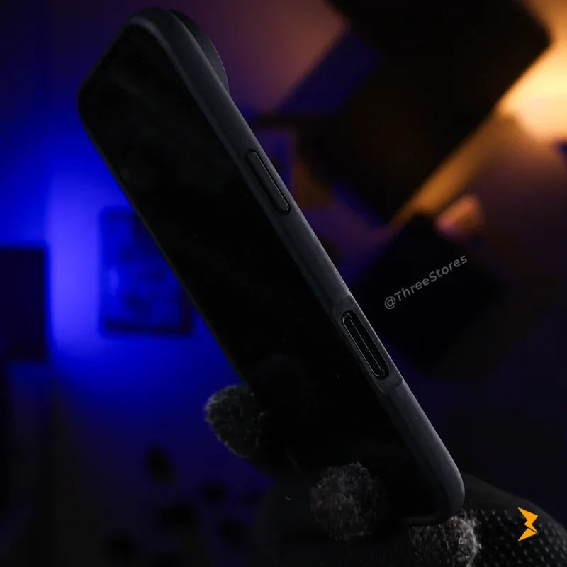 Void Metal Stand Magsafe Case iPhone 17 Air - Three