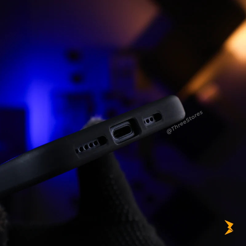 Void Metal Stand Magsafe Case iPhone 12 Pro Max