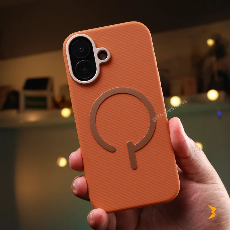 Relaxed Leather Magsafe Case iPhone 16