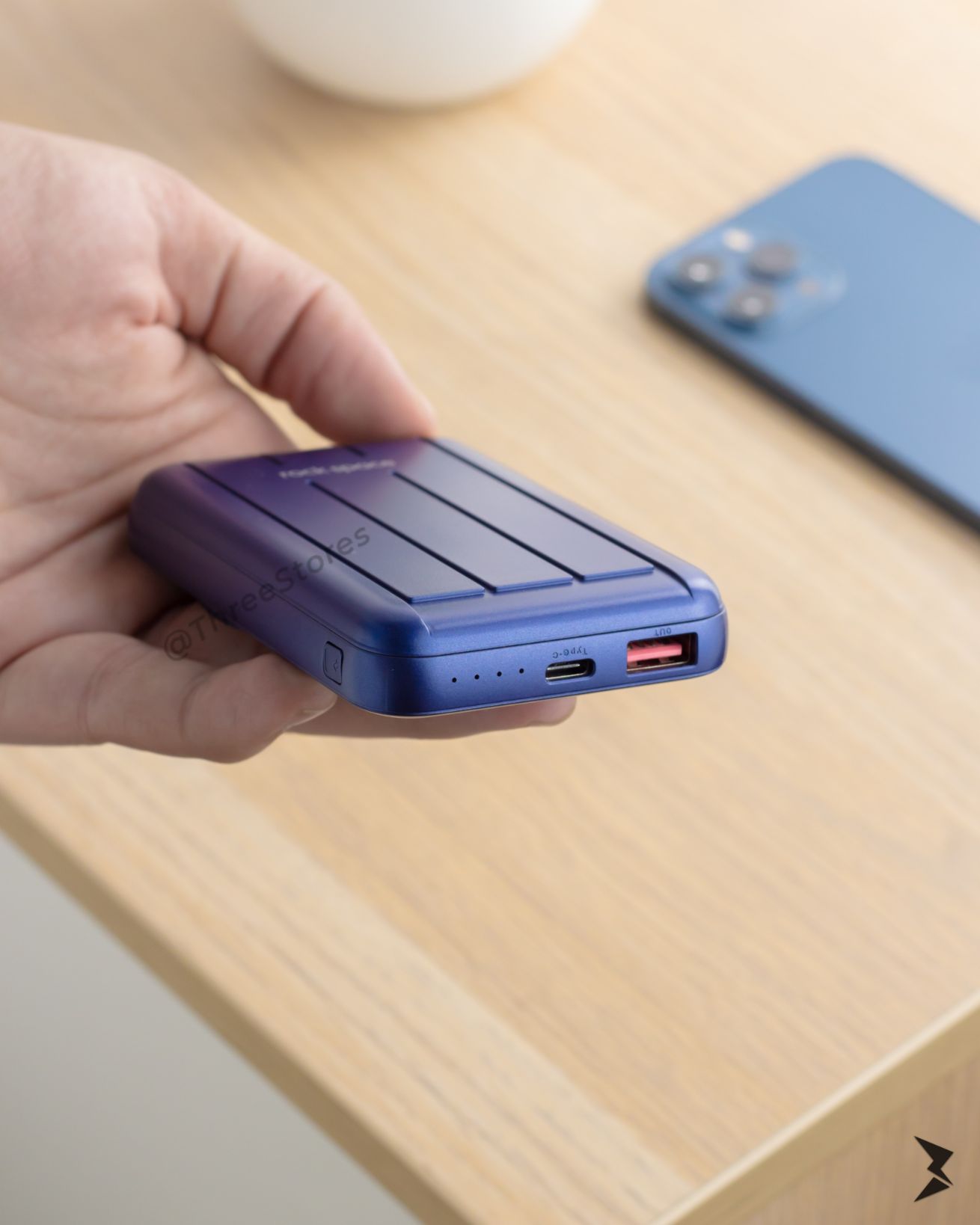 Rock Space Magnetic Wireless 10000mAh