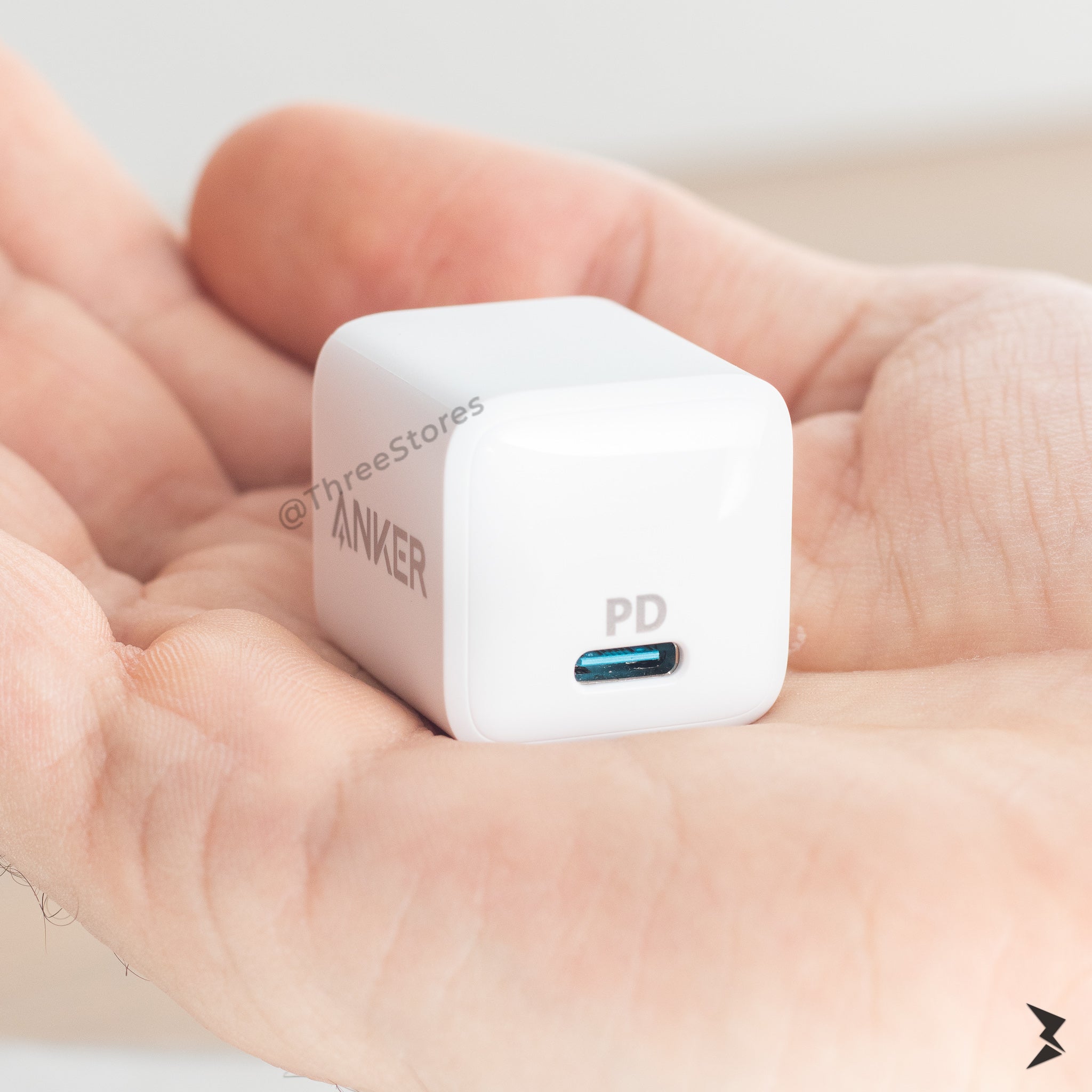 Anker PowerPort PD Nano 20W