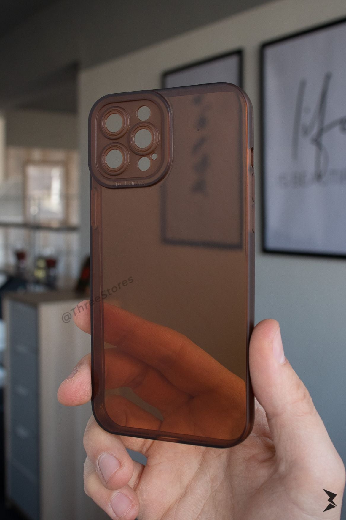 2022-03-23 Unique Silicone Camera protection Case iPhone OUTPUT FB-32